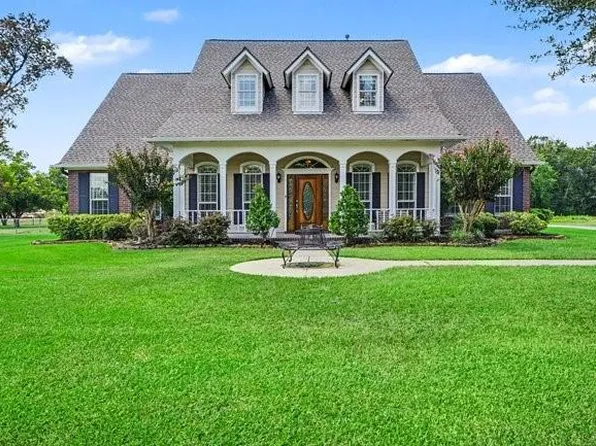 5400 W Orange St, Pearland, TX 77581
