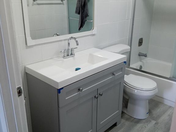 2nd image of 9686 Fontainebleau Blvd APT 608