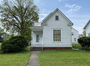 1401 Edgar Ave, Mattoon, IL 61938