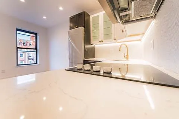 Rented by 3 Quincy Corp. | media 23