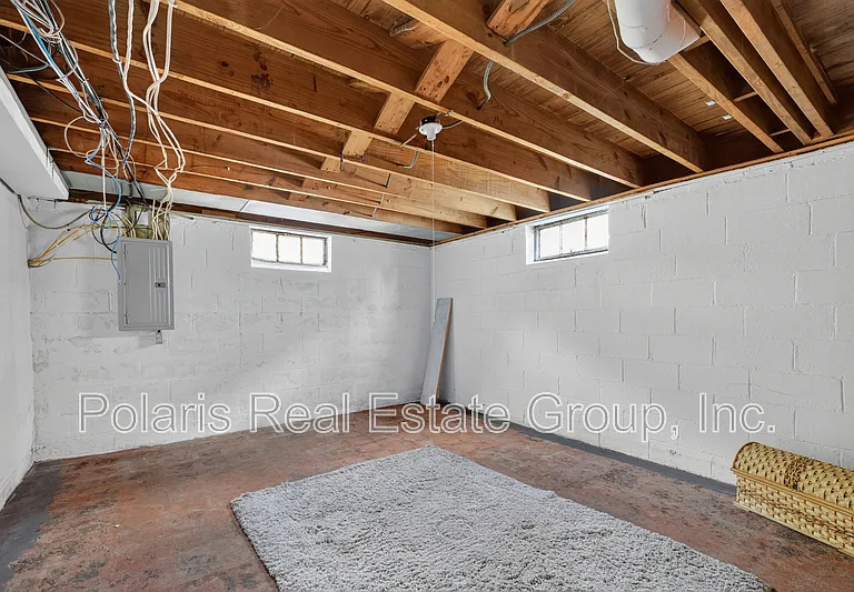 5428 E 10th St — Photo 27
