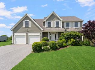 76 Peaceful Way, Portsmouth, RI 02871