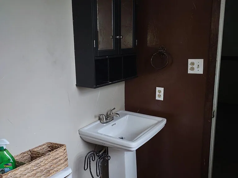 1400 Remington St — Photo 5