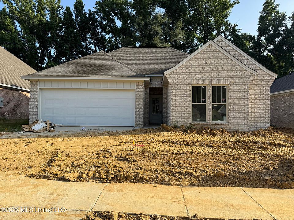 1st image of 115 Hyde Park Dr
