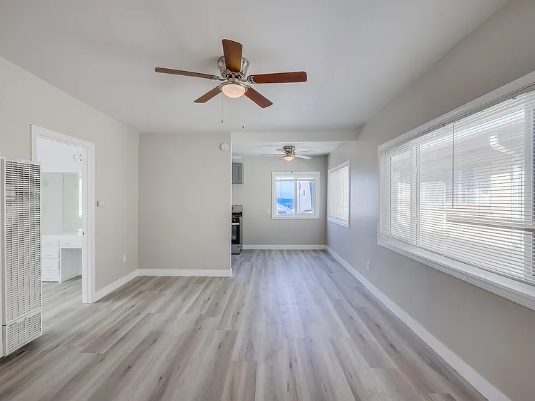 1002 Ocean Ave #5 — Photo 1