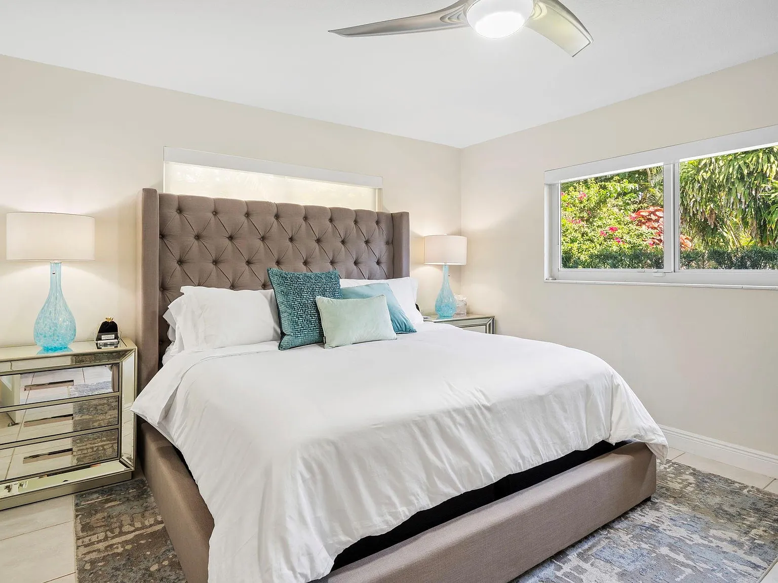 4 bed, 4.0 bath, 2580 sqft, $8,000 — Photo 3