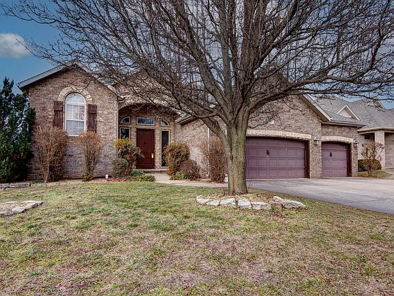 3rd image of 623 N Ritter Avenue