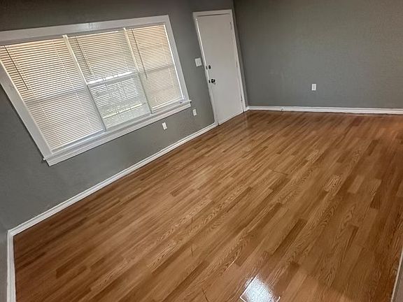 2nd image of 1608 NW Irwin Ave