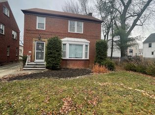 3837 Bushnell Rd, University Heights, OH 44118