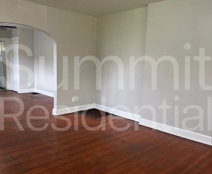 2614 Guilford Ave #2614 — Photo 4