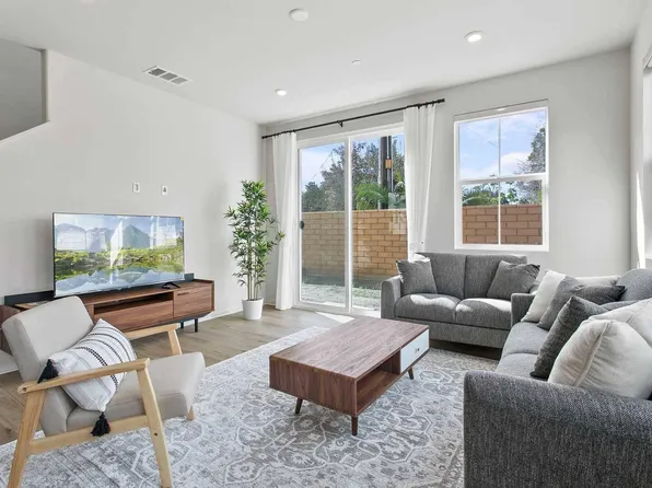 2101 Rio Grande, Pomona, CA 91766