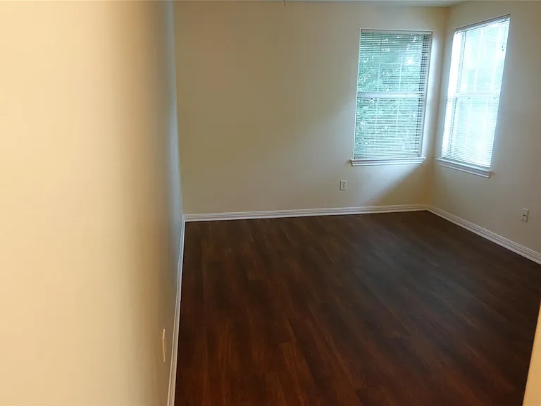 2928 Thrushwood Dr #A — Photo 37