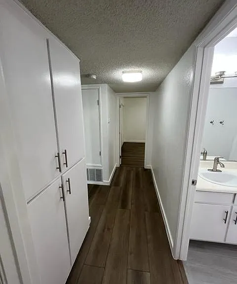 Sunrise Apartments Homes — Photo 10