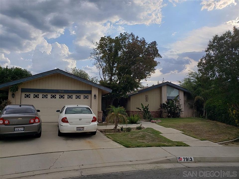 1st image of 7913 Revelstoke Way