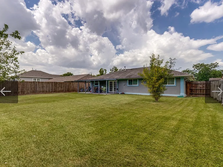12210 Pompton Dr — Photo 17