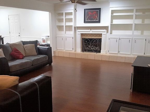 4th image of 2617 Belair Dr