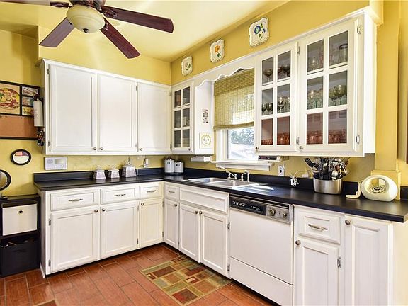 2nd image of 73 Beechwood Dr