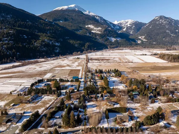 LOT 3 Anderson Rd, Squamish Lillooet, BC V0N 2L2