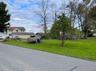 7130 Totman Dr #23, Cicero, NY 13039