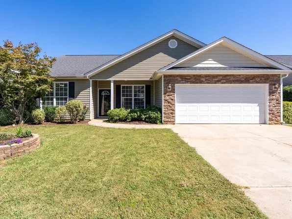 9 Tack Ln, Greer, SC 29650