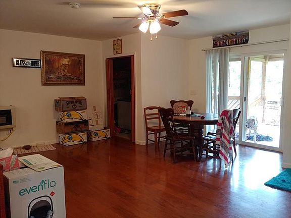 5th image of 465 Lavender Ln