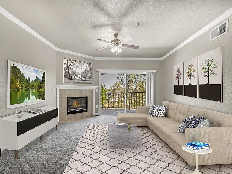 Oak Brook Apartments — Photo 6
