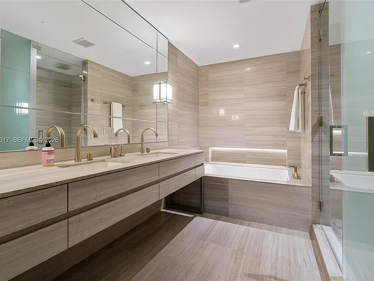 18975 Collins Ave #1104 — Photo 14