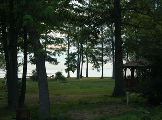 4723 Idlewilde Rd, Shady Side, MD 20764