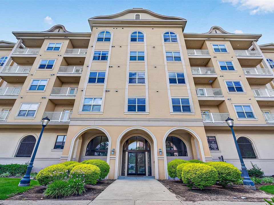 1st image of 2203 Dorrington St APT 207