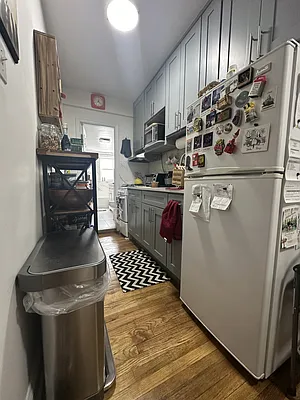 Rented by Bouklis Group | media 21