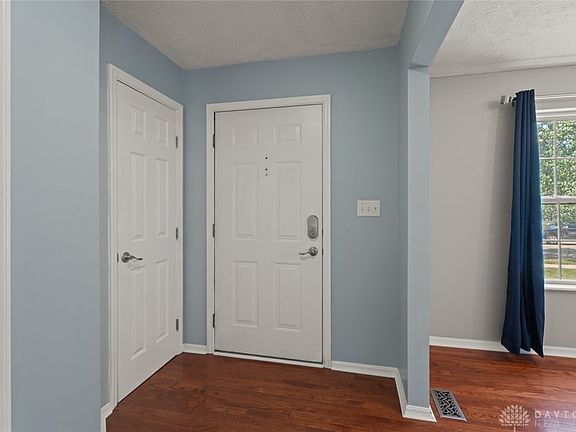 3rd image of 6529 Semmes Ln