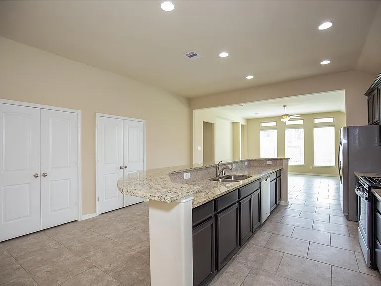 311 Lockridge Hill Ln — Photo 19