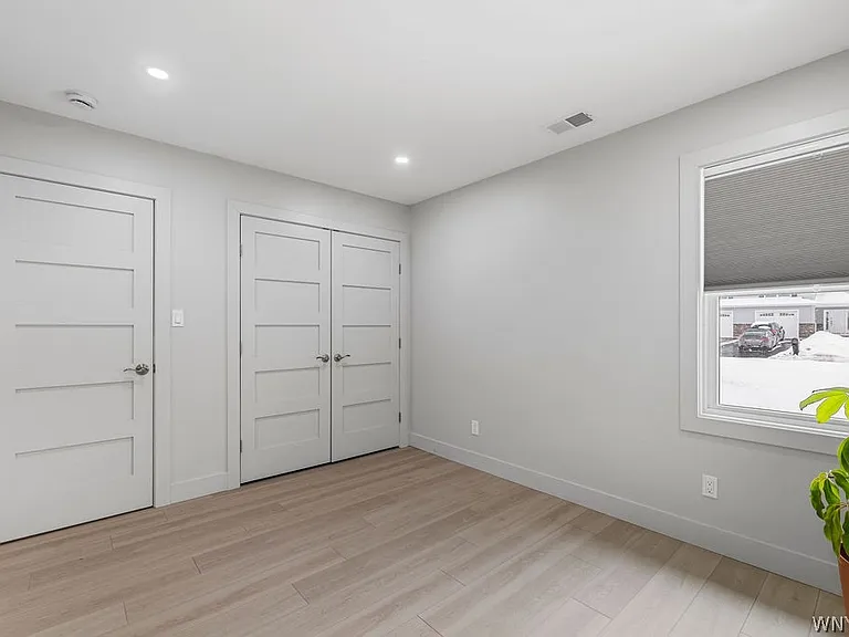 855 Madison Ave — Photo 13