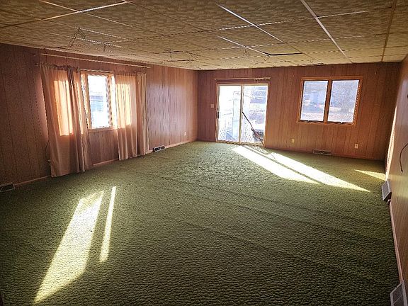 4th image of 624 N Fillmore St