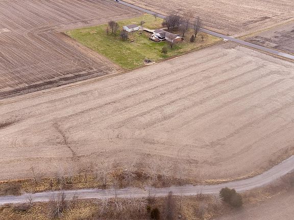 3rd image of 9710 Arrow Wood Dr
