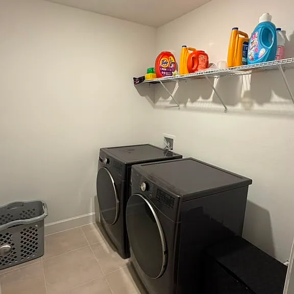 9060 Norley Ct — Photo 13