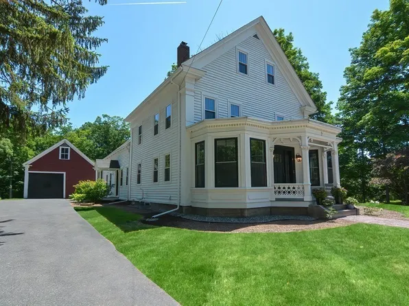 29 Concord St, Holliston, MA 01746