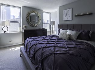 555 N State St #170, Chicago, IL 60654