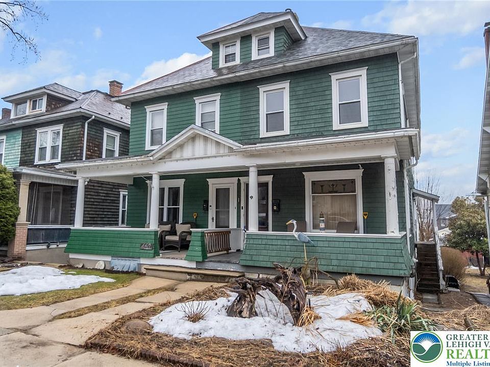 1st image of 458 Lafayette Ave