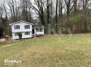 5195 Suggs St, Powder Springs, GA 30127
