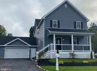 11 E Batten Ave, Blackwood, NJ 08012