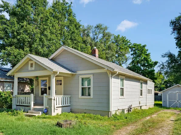 1726 W Walnut Street, Springfield, MO 65806