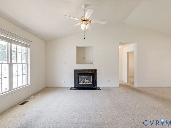 3rd image of 2630 Jacobway Ct