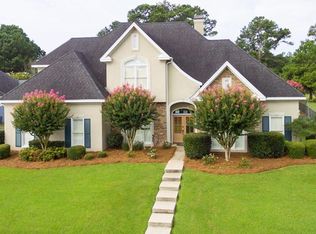 633 Towne Lake Dr, Montgomery, AL 36117