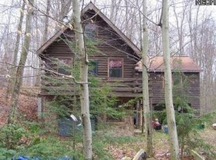 8444 Cox Rd, Windsor, OH 44099