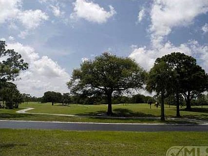 2nd image of 3020 Bent Pine Dr