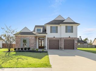 938 Northlake Ct, Lake Charles, LA 70611