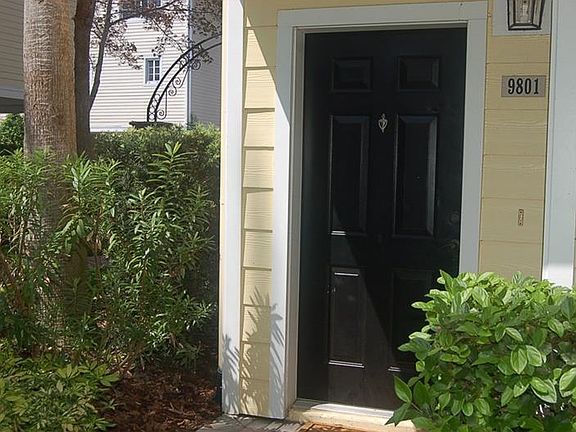 2nd image of 9801 Meadow Field Cir