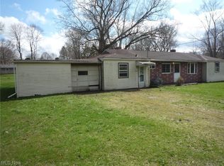 3226 Samuel Rd, Akron, OH 44312