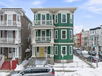 49 Hancock St, Boston, MA, 02125